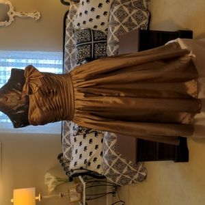 NWT Affairs a product of Mari Lee Semi Formal Dress